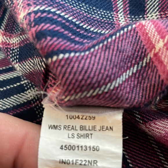 Ariat Women Size XS Pink and Blue Plaid Shirt - Picture 9 of 10